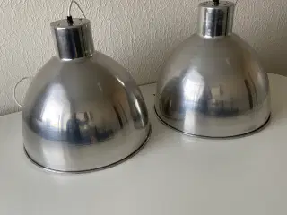 2 store flotte spisebordslamper