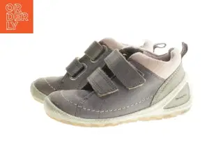 Grå og pink børnesko med velcro fra Ecco (str. 23)