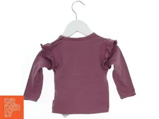 Langærmet bluse med &#39;Girl Power&#39; print fra The New Siblings (str. 74)