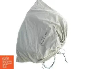 Sort skindtaske med brandnavn fra Decadent (str. 40 x 30 cm)