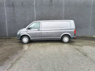 VW Transporter Lang 2,0 TDI BMT DSG 150HK Van 7g Aut.