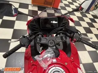 Honda CBR 650 R