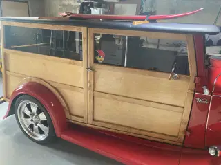 Chevy Woodie 1934