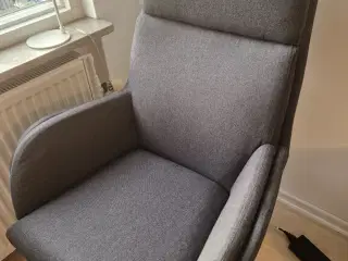 Lænestol med skammel