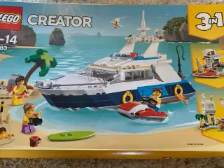 Lego Creator Yacht Cruising adventures