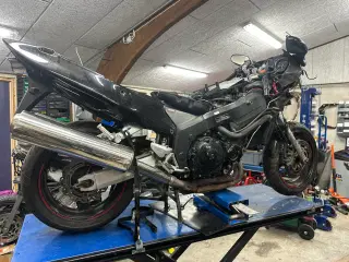 ! 2 X Honda CBR1100XX SUPER BLACKBIRD