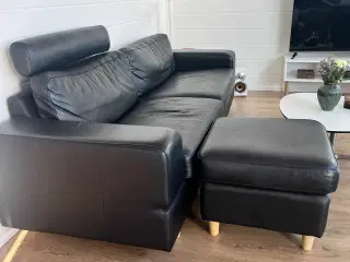 Sofa m/puf og nakkestøtte