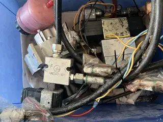 Dele til hydraulisk styring