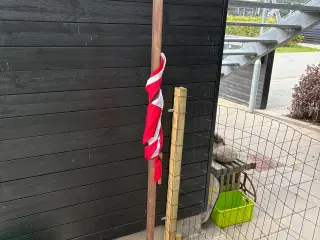 Flagstang  med flag 🇩🇰