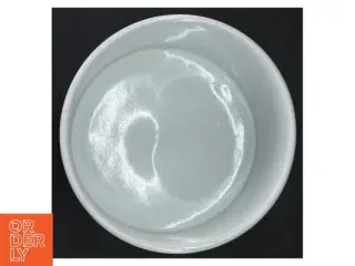 Hvid keramisk potteskjuler (str. H. 12 cm ø. 13,5 cm)