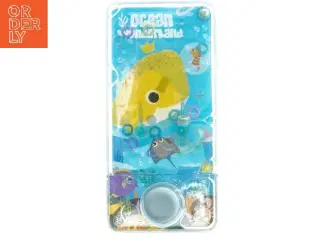 Vandspil med fiskedesign fra Cam (str. 13,5x6,5 cm)