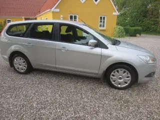 Ford Focus 1.6 TD St car. Nysynet