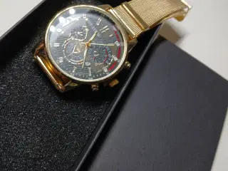 Nyt DEYROS armbånds ur flot design