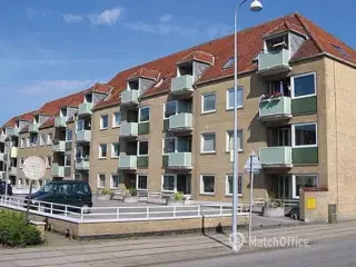 90 m² forsamlingslokale/kontor/ showroom udlejes i Frederici