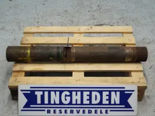 John Deere 4560 Hjulaksel R111944