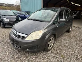 Opel Zafira 1,8 16V Cosmo
