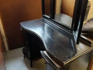 Toiletmøbel m spejl