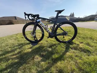 Trek Madone SLR (2022)