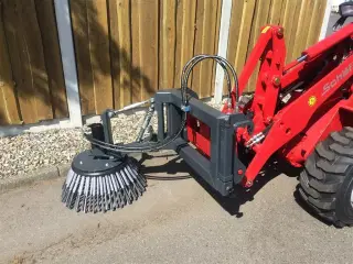 - - - Ukrudtbørste