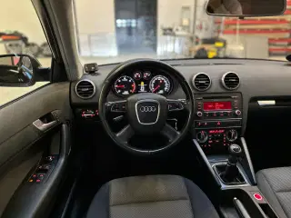 Audi A3 Sportback 2,0 TDI 8PA