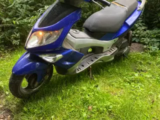 PGO G-MAX