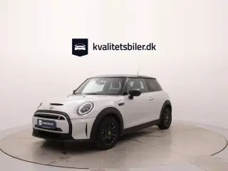 MINI Cooper SE  Essential