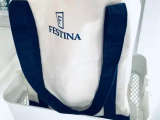 Festina net / mulepose 