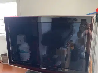 Samsung Led TV. 