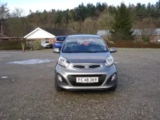 kia picanto 1,0 motion plus.