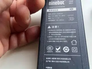 batteri oplader til el løbehjul