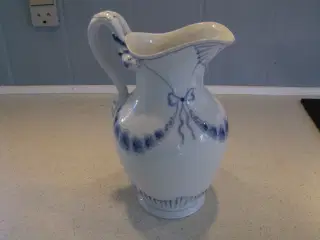 Empire, Bing & Grøndahl