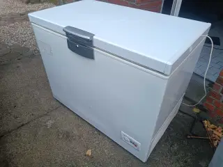 Fryser fra BEKO