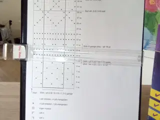 Koncept holder med fod
