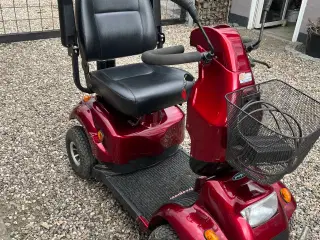 El scooter - handicap scooter. 