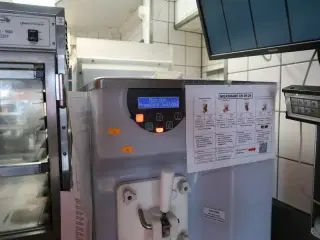 Softicemaskine TEOREMA