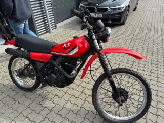Yamaha Xt250