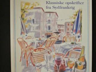 Et bord i Provence - Klassiske opskrifter fra Sydf