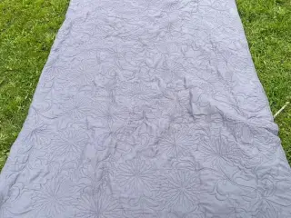 Sengetæppe 240x240