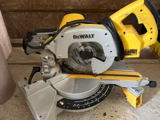 DeWalt Kapsav