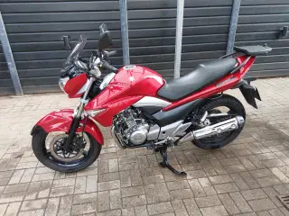 Suzuki inazuma 250ccm