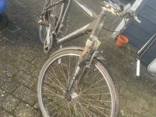 Sælger denne rigtig god cykel  Crossway 8500  Alum
