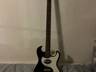 Danelectro Dano '63 Bass Guitar 