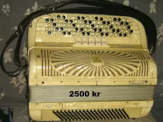 Scandalli Knapharmonika