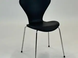 Fritz Hansen | Series 7 Stol (Sort)