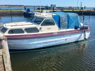 Motorbåd Myra 25