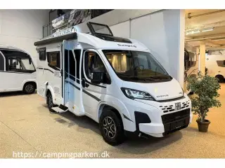 2026 - SunLight   Kompakt van under 6 meter, perfekt til 2 personer. Veludstyret m. adaptiv fartpilot og automatgear