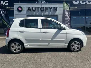 Kia Picanto 1,1 Active