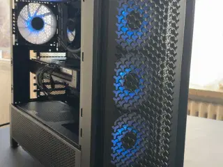 Kraftig Gaming PC, RYZEN 7 9800X3D/9070 XT