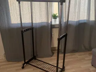 Jysk GUDME tøjstativ