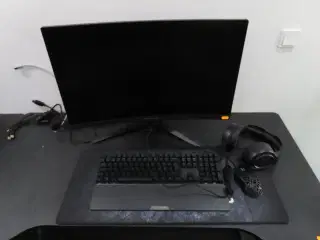 27" curved gaming monitor, ASROCK PHANTOM GAMING pg27f15rs1a